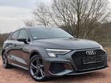 Audi A3 Limousine 35 TFSI*S line*Matrix*Black Paket* - Audi A3 mit Benzin-Antrieb: Limousine, Line