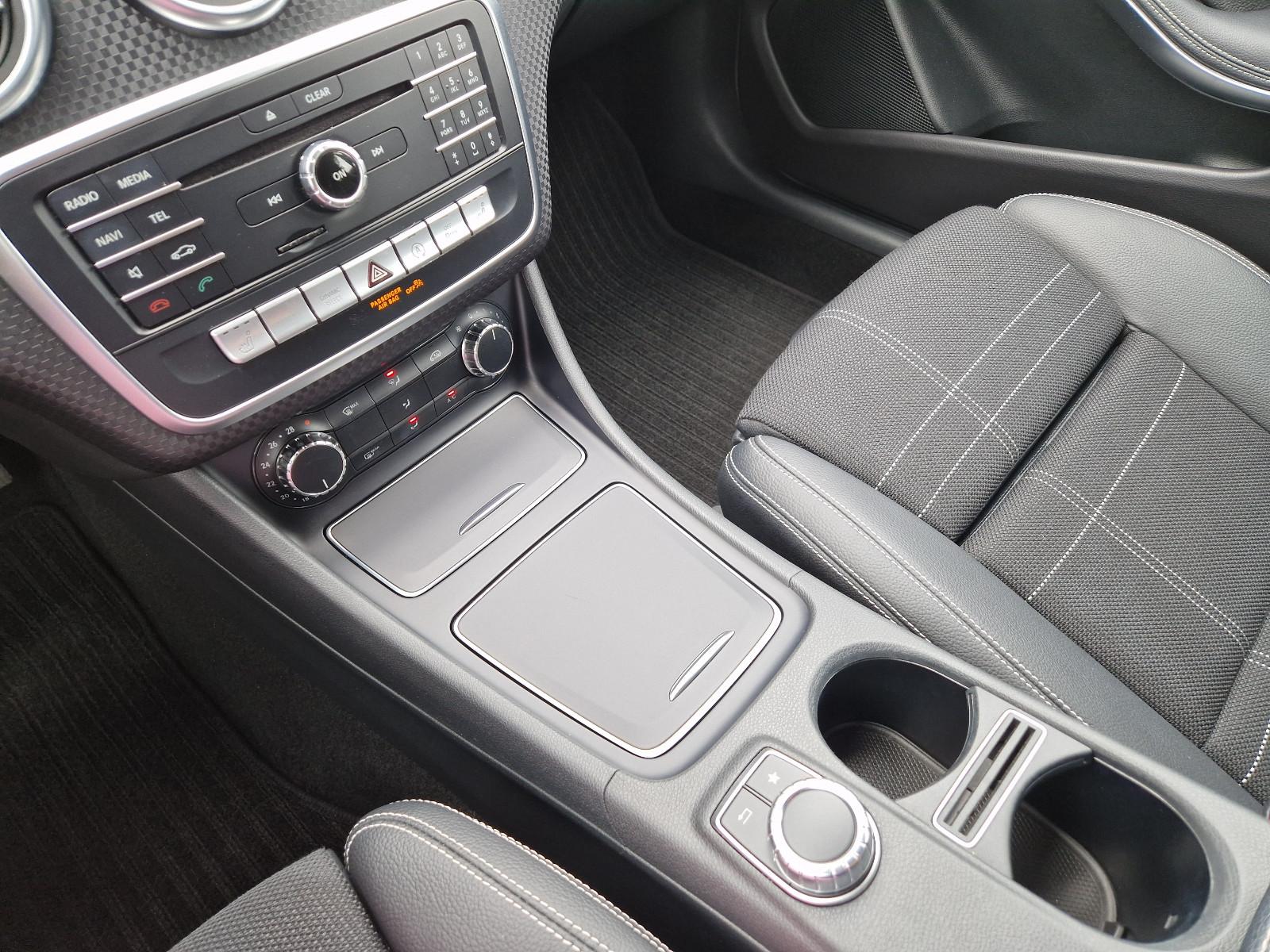 Mercedes-Benz A 180 Urban Automatik SZH LED