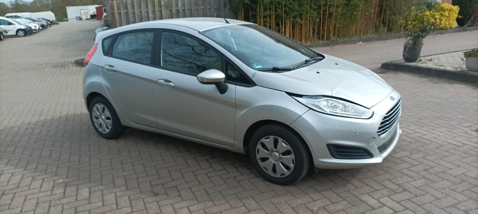 Ford Fiesta 1.5-TDCI Klima Sitzheizung Pdc Led