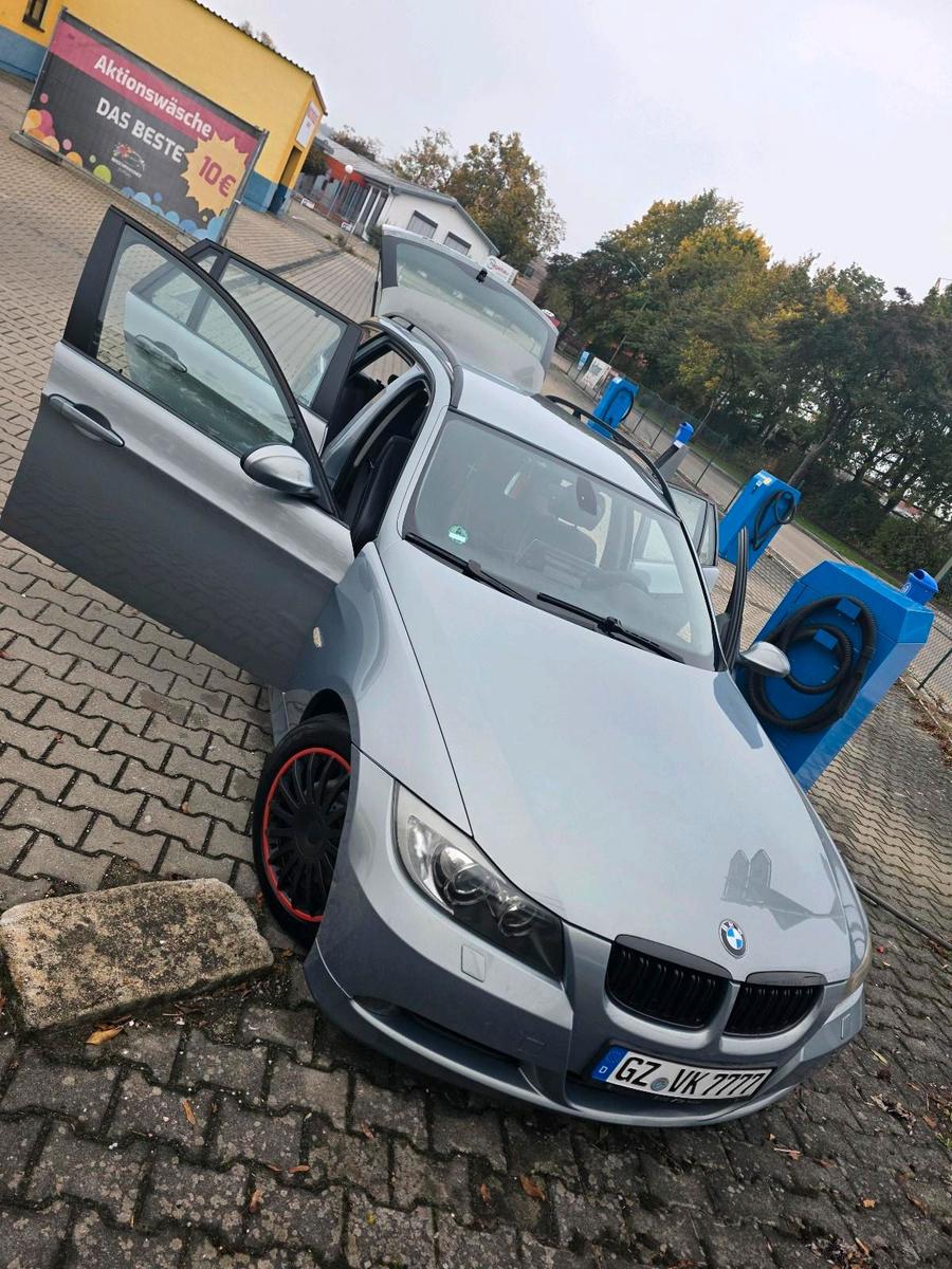 BMW 320