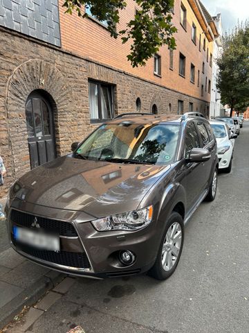 Mitsubishi Outlander 7 Sitze