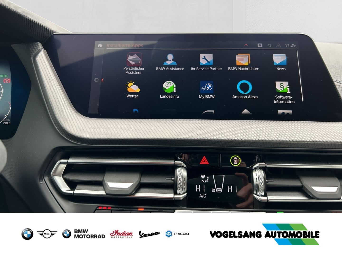 Fahrzeugabbildung BMW M235i xDrive Gran Coupe,HeadUp,RFK,ACC,H&KSound,