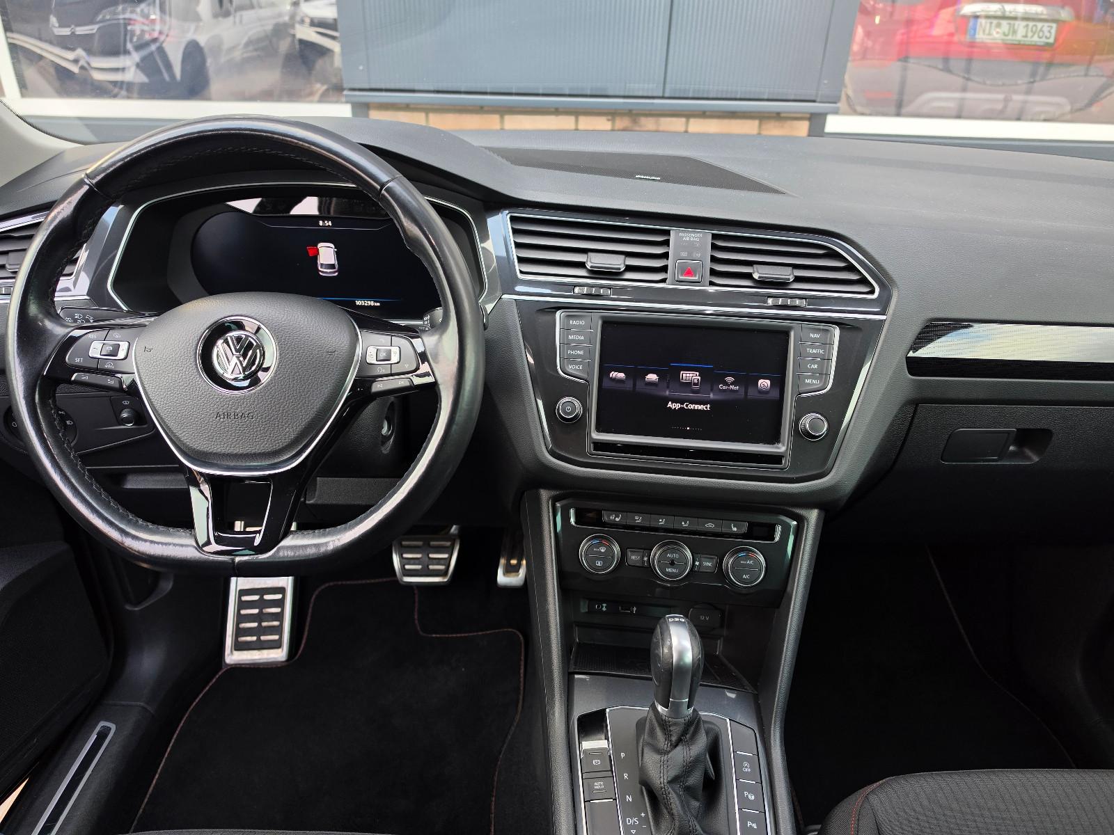 Volkswagen Tiguan Sound 1.4 TÜV Neu/Scheckh./1. Hand/AHK