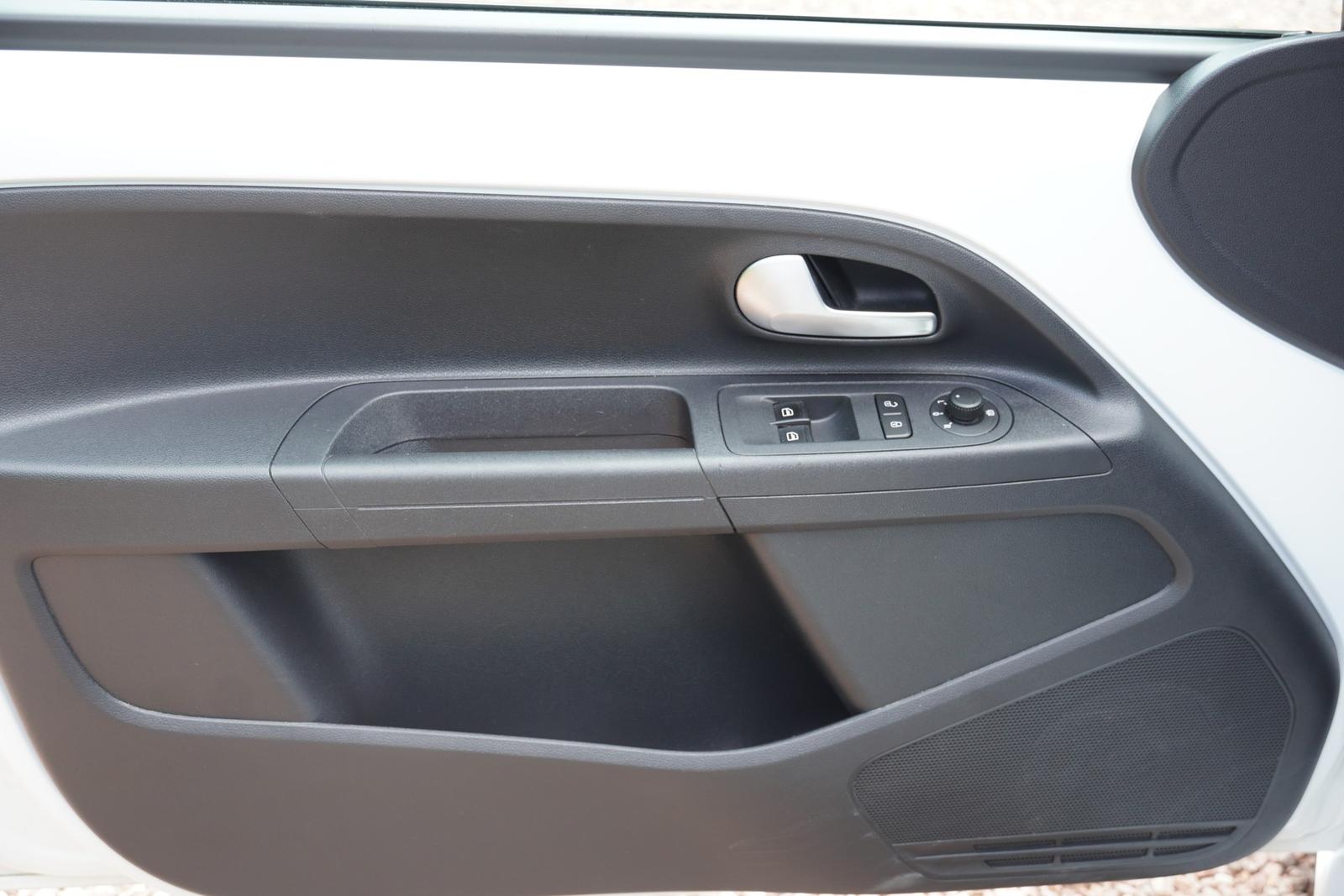 Volkswagen Up 1.0 Active Tempomat Kamera Klima Sitzheizung, миниатюра 21