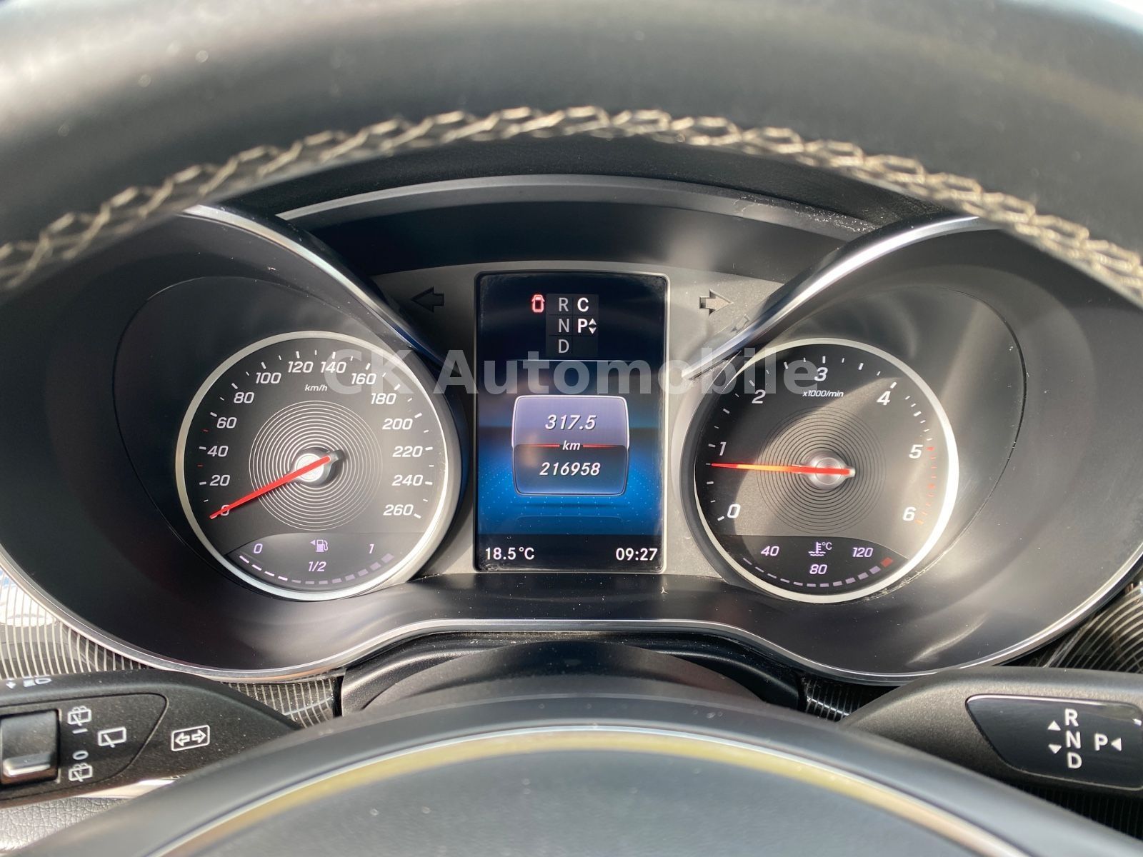 Fahrzeugabbildung Mercedes-Benz V 300 d EDITION 4MATIC lang/7Sitze/Navi/Kam./LED