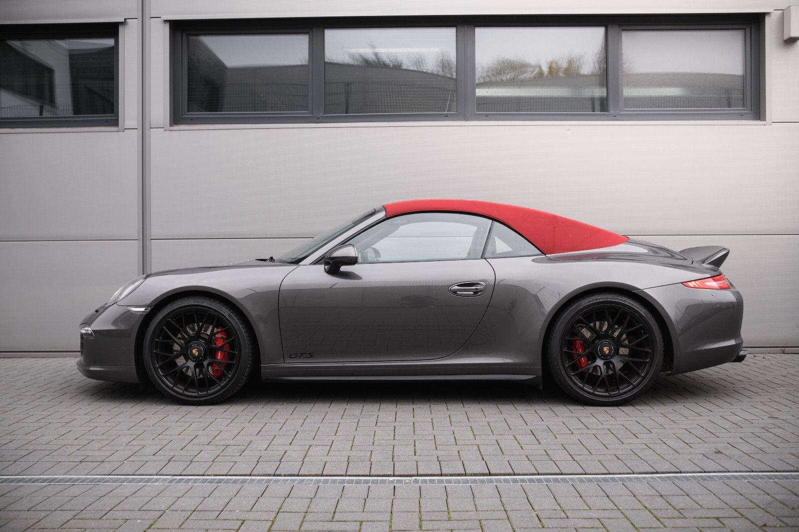 Fahrzeugabbildung Porsche 911/991.1 GTS Cabrio-el. 18Wegesitz-DAB-BOSE