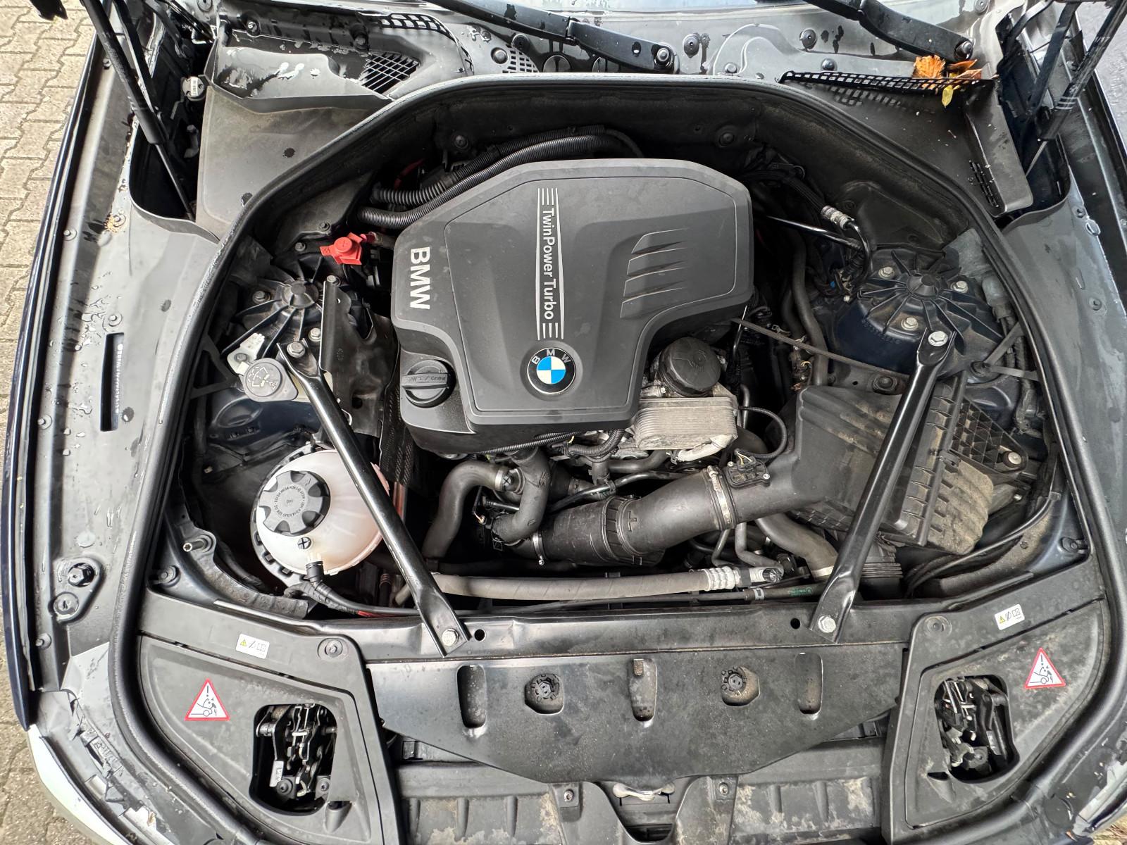 BMW 528 2013 — photo 11