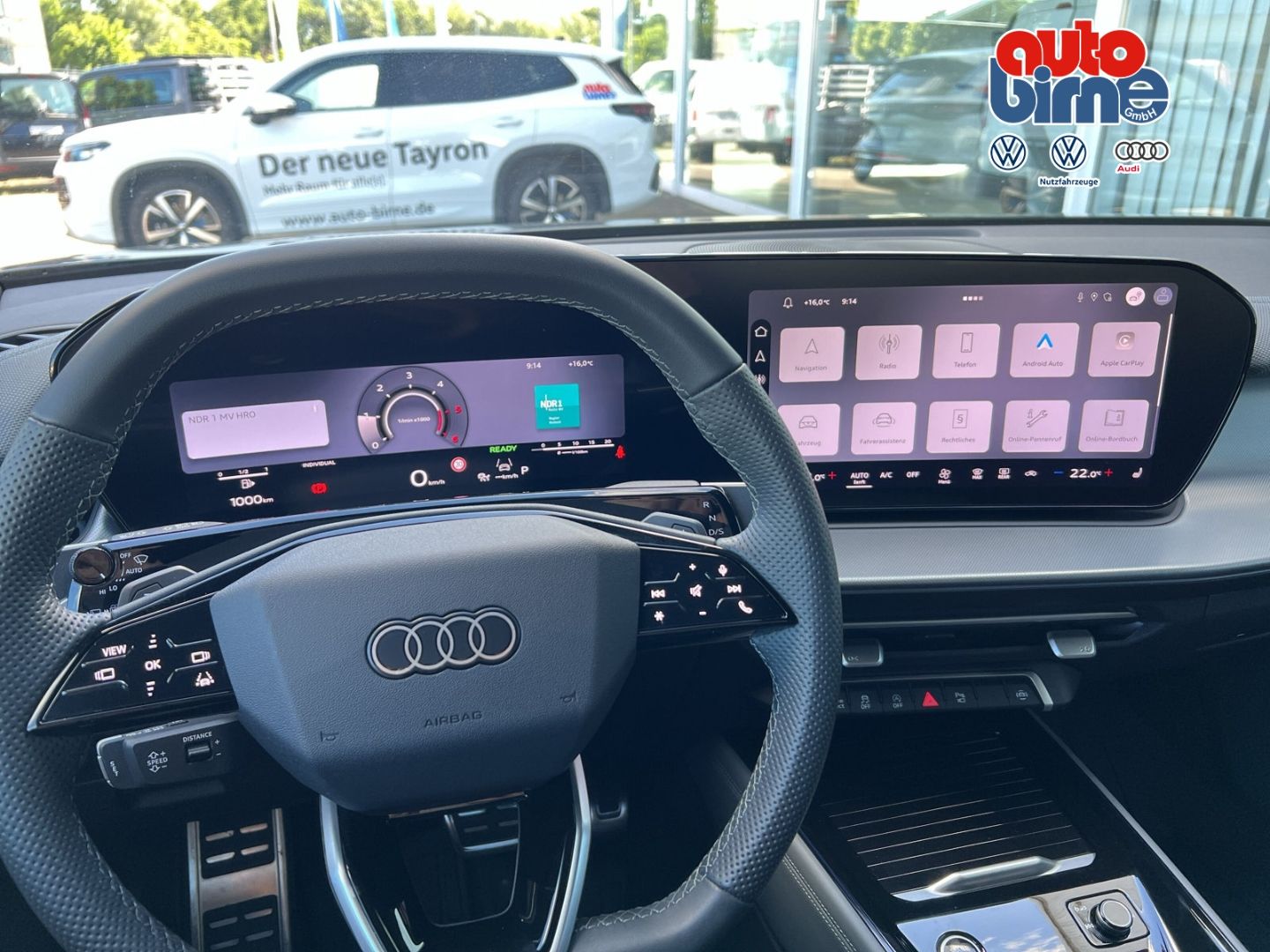 Q3 2.0 TDI Neues Modell Sportpaket Navi Digitale