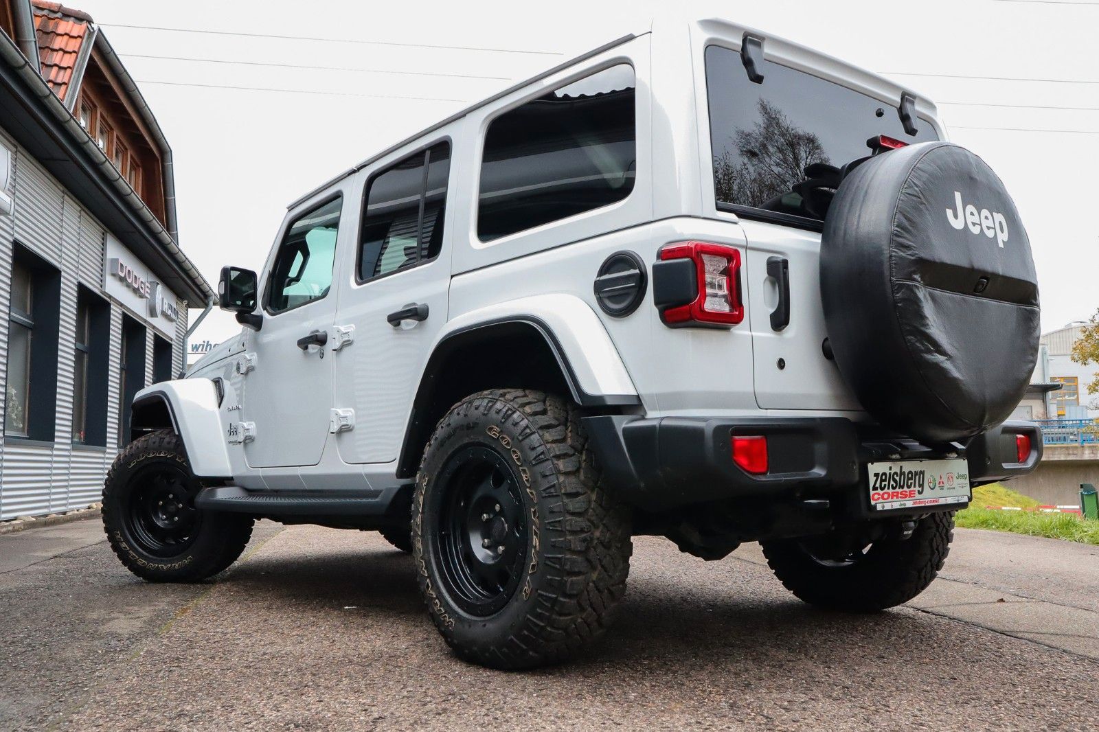 Fahrzeugabbildung Jeep Wrangler 2.2 Unlimited Sahara*AHK*Offroad*Leder*