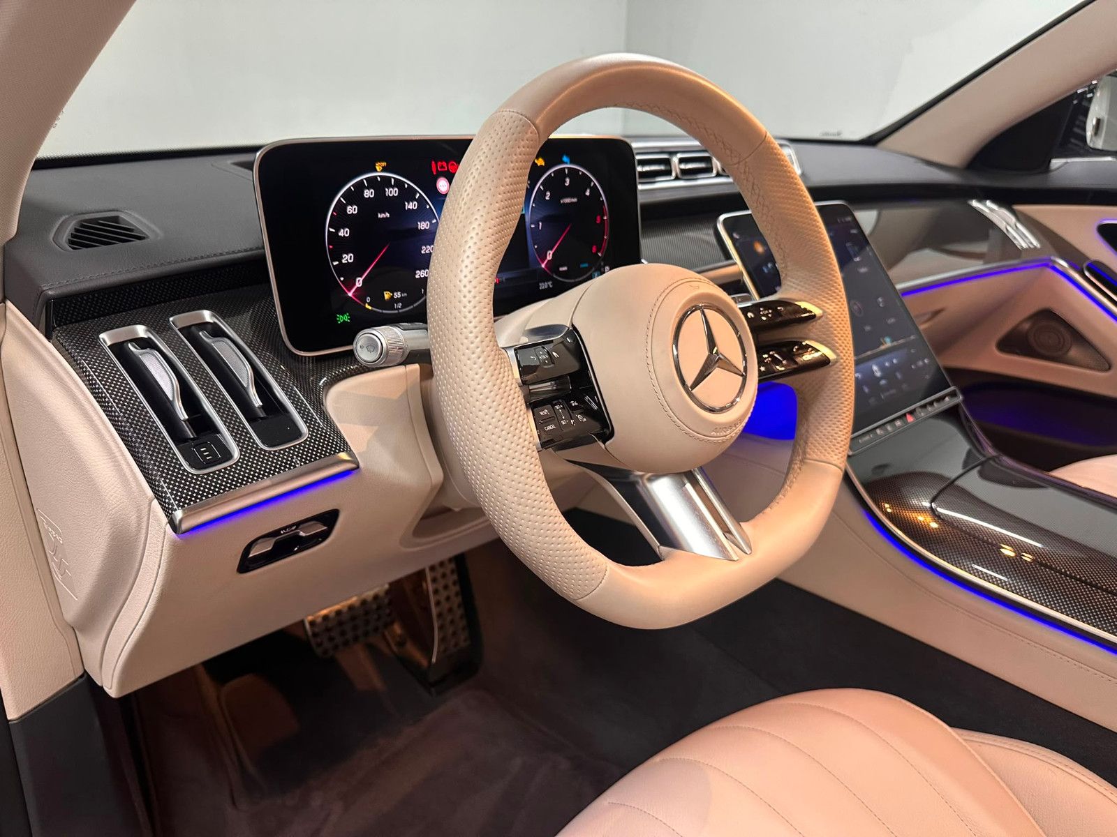 Fahrzeugabbildung Mercedes-Benz S 350 d AMG-LINE *PANO*HEADUP*3D*KEYGO*