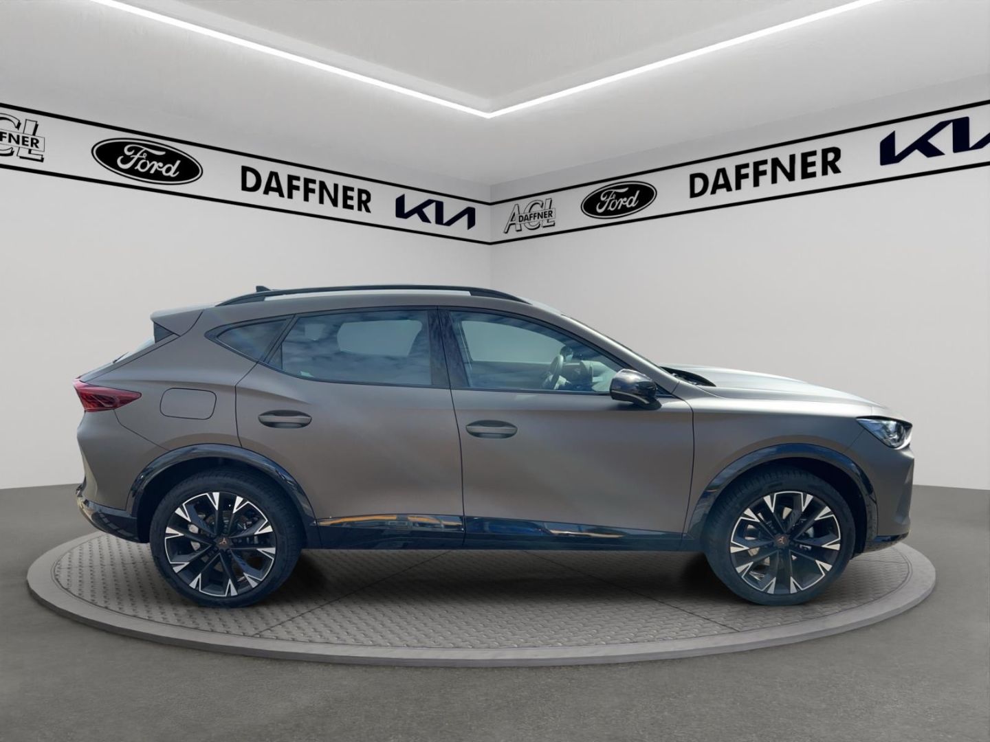 Fahrzeugabbildung CUPRA Formentor 1.5 eTSI 110 kW Navi Digitales Cockpit