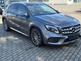 Mercedes-Benz GLA 250 GLA -4Matic AMG Line - gebrauchte Mercedes-Benz GLA 250 aus dem Jahr 2019