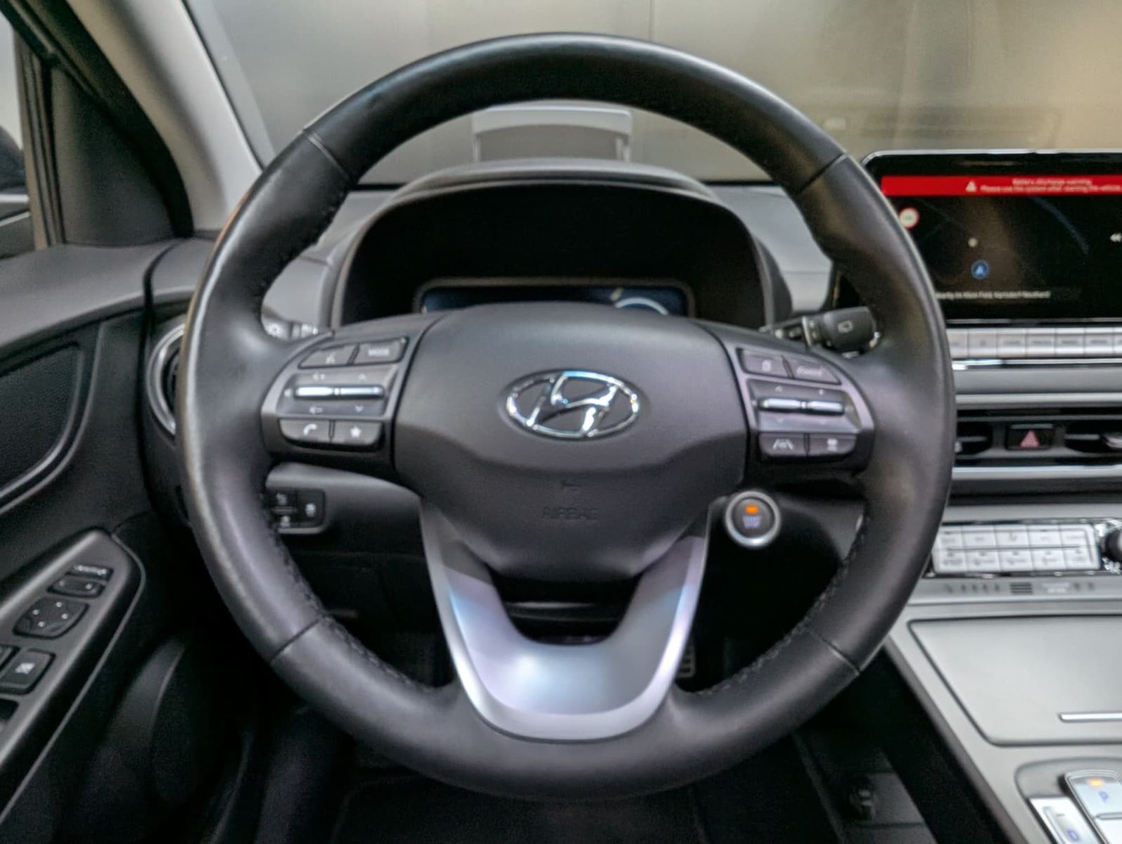 Fahrzeugabbildung Hyundai Kona Elektro Prime LEDER+LED+NAVI+HEAD+KRELL+ACC