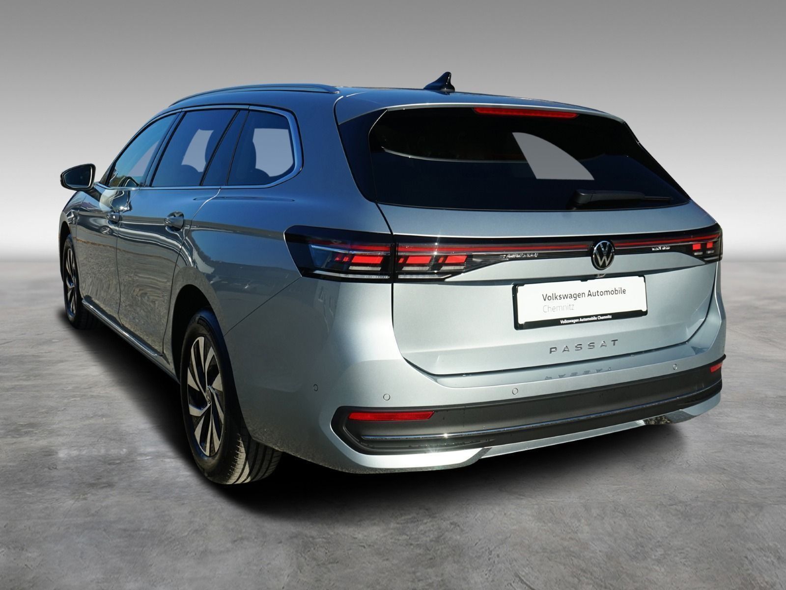 Volkswagen Passat 2.0 TDI 110 kW Business HuD AHK Matrix foto 4