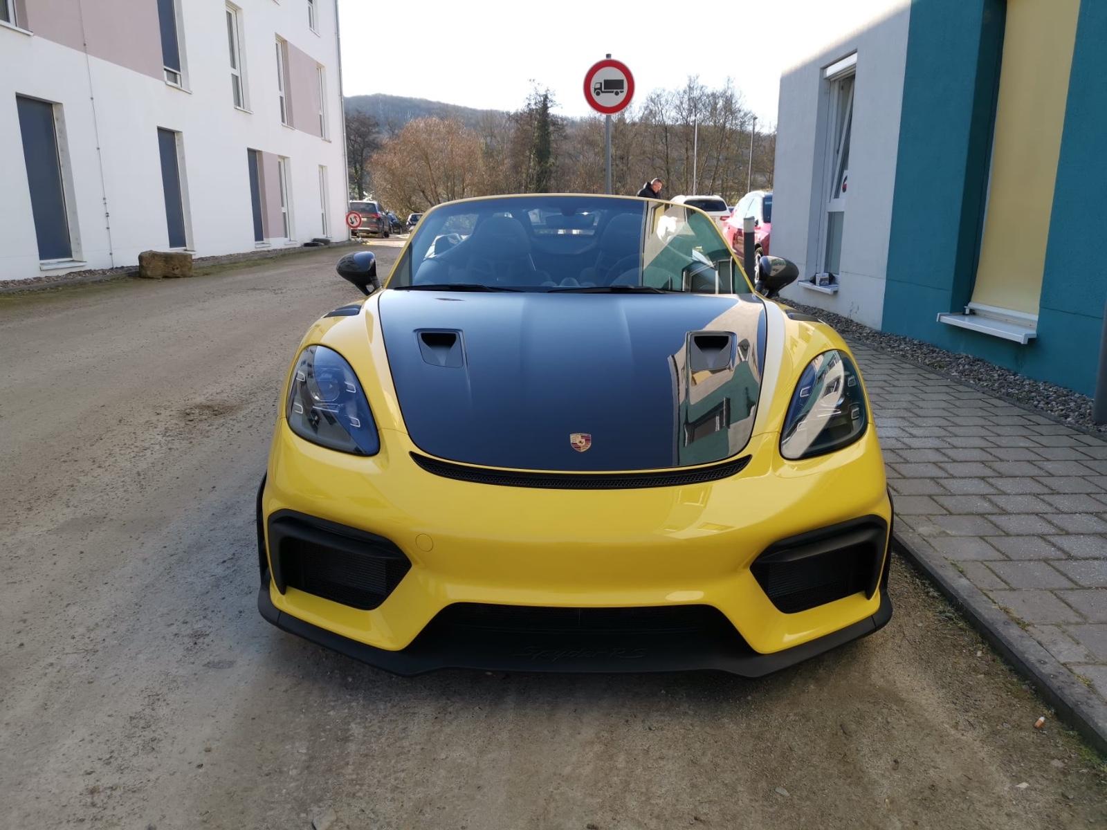 Porsche 718 Spyder RS /LIFT/WEISSACH/CARBON/KAMERA/BOSE/