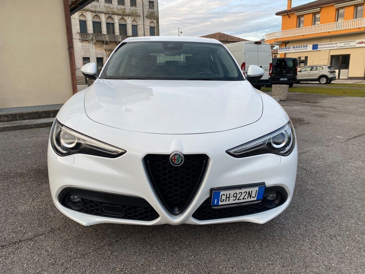 Alfa Romeo Stelvio 2.2 Td 190 CV AT8 Sprint imagem 2