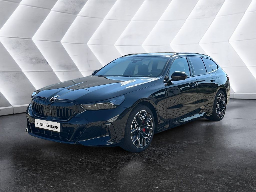 BMW 520d M Sportpaket Head-Up DAB LED Pano.Dach RFK