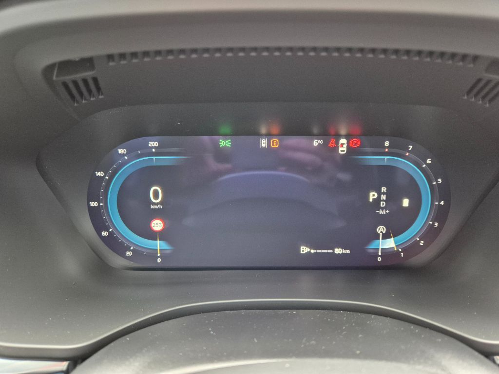 Fahrzeugabbildung Volvo XC60 B5 B AWD Plus Dark+BusinessPak.+AHZV+