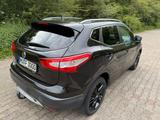 Nissan Qashqai 1.6 dCi DPF Xtronic Black Edition Bl... - Nissan Qashqai mit Diesel-Antrieb: Limousine