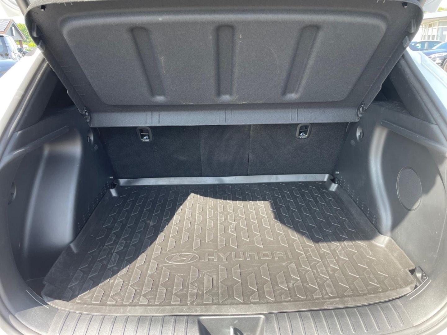Fahrzeugabbildung Hyundai KONA 1.6T N-Line 4WD Ultimate Schiebedach Anhäng