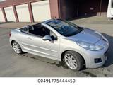 Peugeot 207 CC Cabrio-Coupe Platinum Leder LED Navi AHK - Peugeot 207 207cc mit Diesel-Antrieb