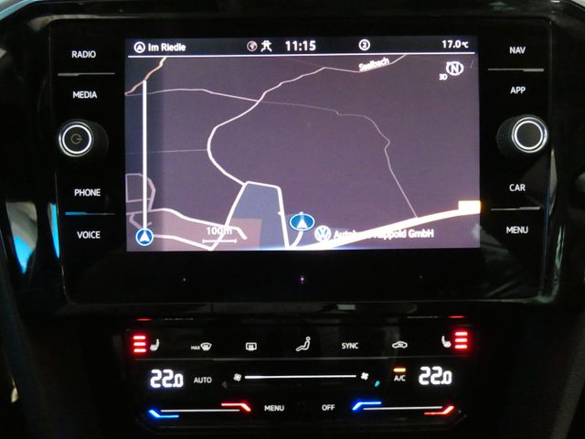 Passat Variant 2.0 TDI Elegance AHK NAVI MATRIX