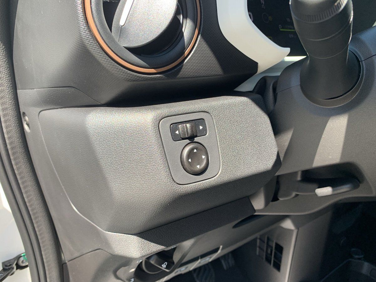 Dacia Spring - Bild 21