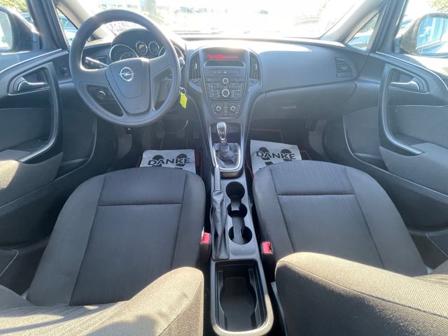 Opel Astra  J Sports Tourer Selection