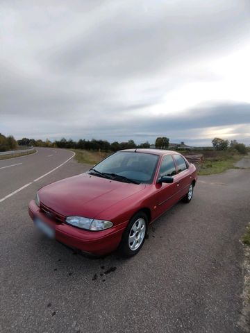 Ford Mondeo MK1 1.8i Automatik AHK