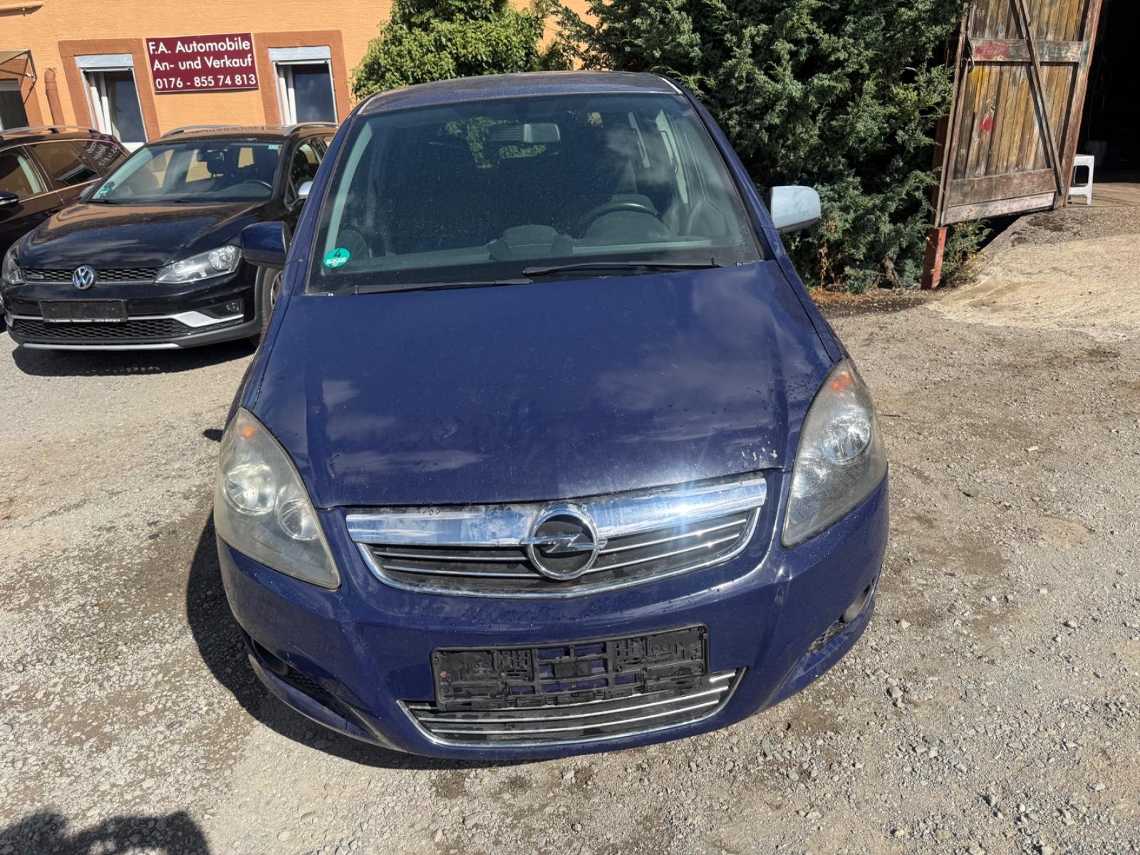 Opel Zafira 1.8 Family