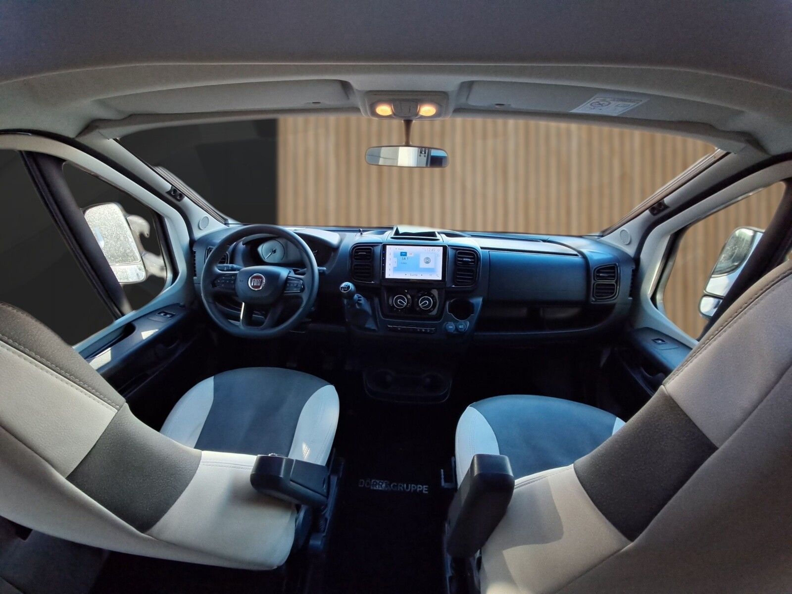 Fahrzeugabbildung Forster T FT745EB TV/Sat/Navi/Markise/Solar/Fahrradträ.