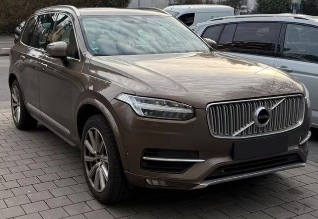 VOLVO XC 90