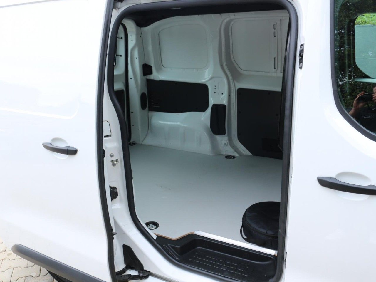 Fahrzeugabbildung Citroën Jumpy Kasten Club XS Elektromotor
