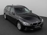 BMW 320d Navi PDC Sitzhzg Xenon Geschwindigkeitsreg - gebrauchte BMW Kombis