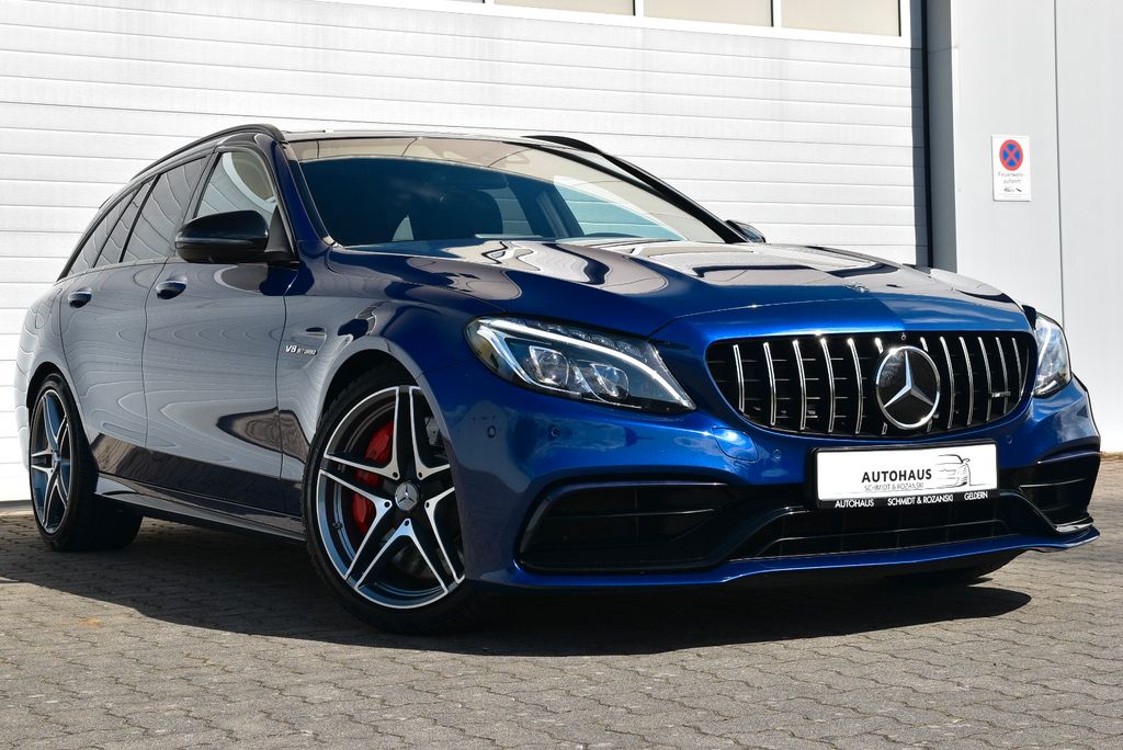 Mercedes-Benz C 63 AMG