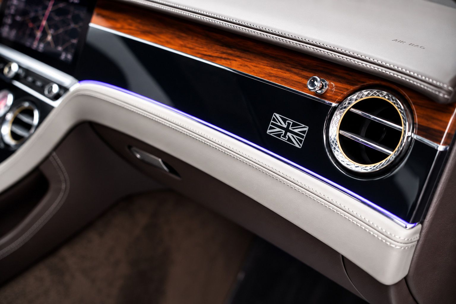 Fahrzeugabbildung Bentley Continental GT W12 First Edition *Rotation*B&O*