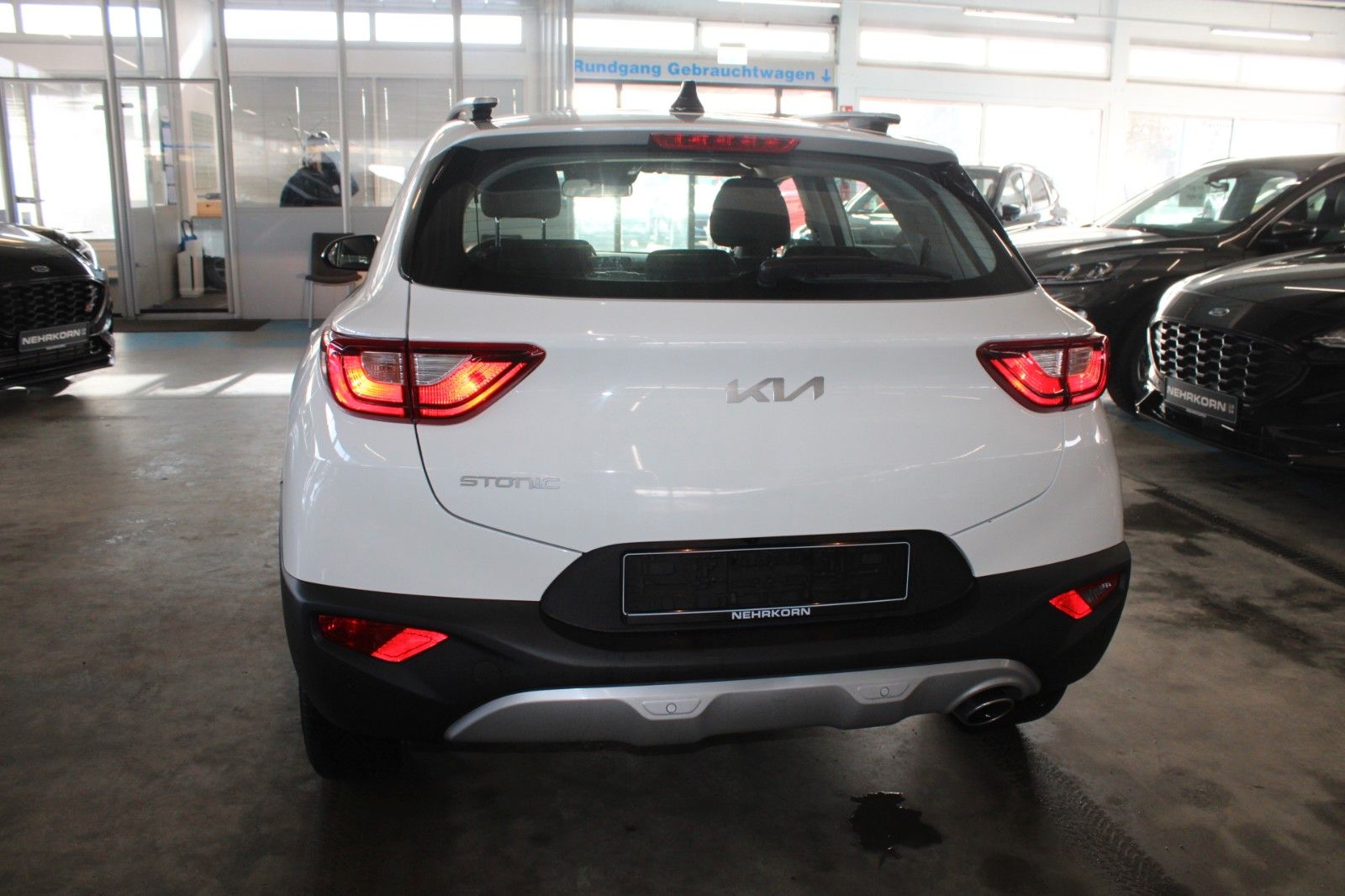 Fahrzeugabbildung Kia Stonic Vision Aut. NAVI DAB SHZ LHZ CAM uvm.