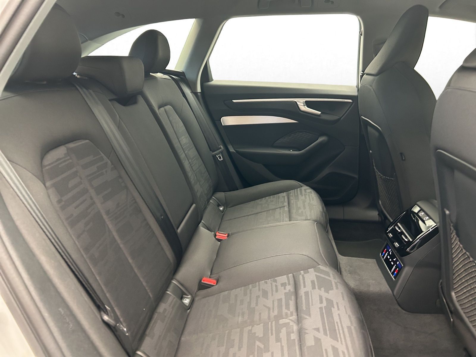 Audi A6 - Bild 16