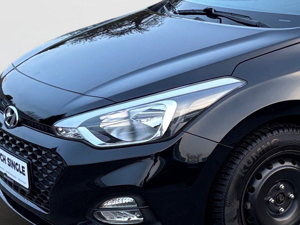 Fahrzeugabbildung Hyundai New i20 1.0T 100PS Sonderedition YES!