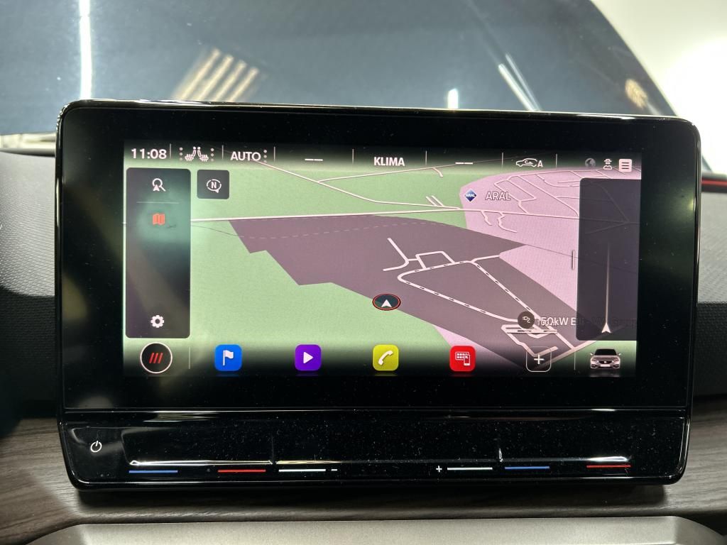 Fahrzeugabbildung SEAT Leon ST TSI Xcellence LED Navi ACC PDC SH LM