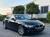 BMW 318 i Advantage Lim*LED*AUTOMATIK*89-TKM* - BMW 318: Limousine, 318i