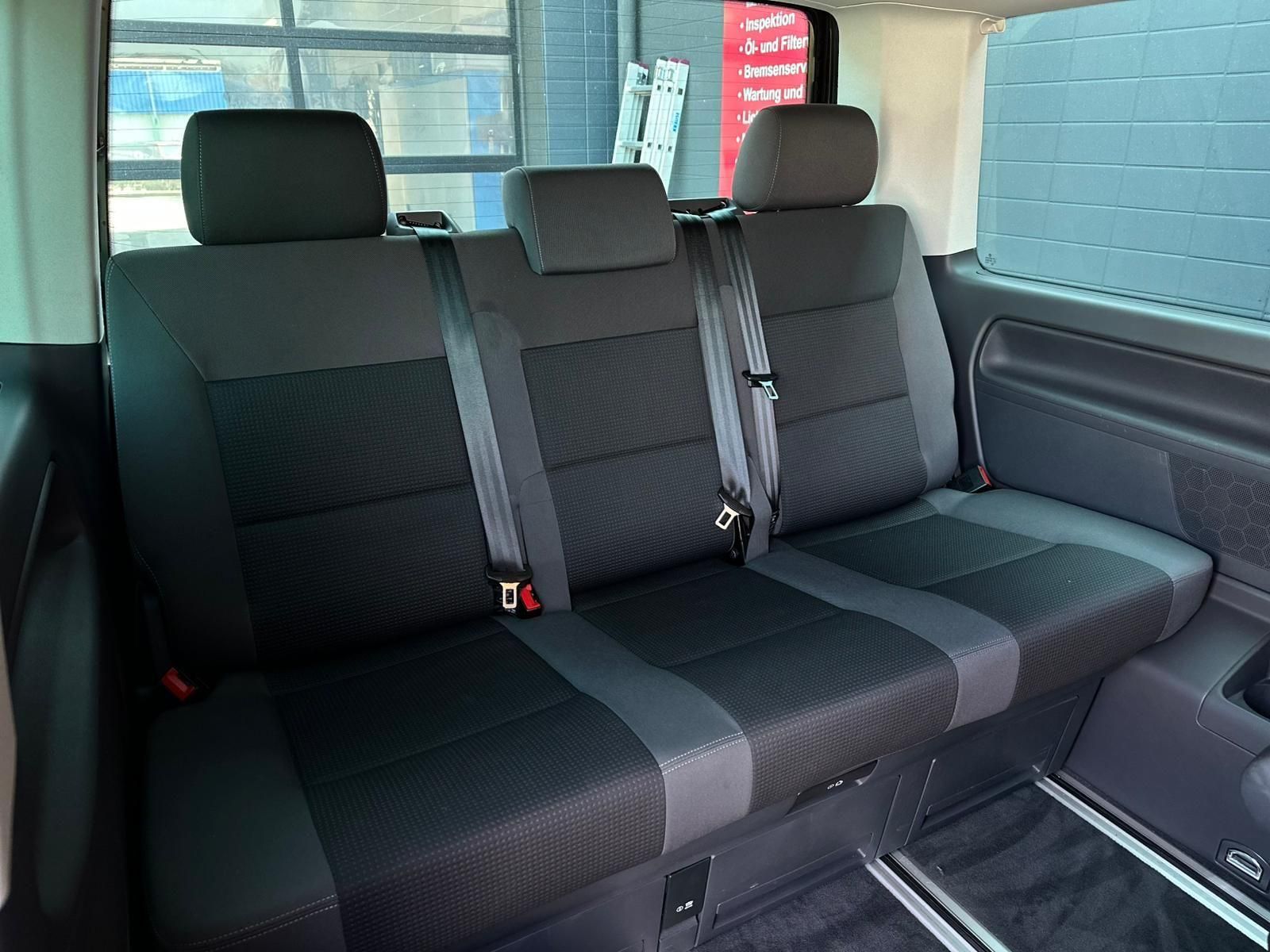 VW T5.2 Multivan 2.0TDI SPECIAL* BIXEN#AHK#TEMP#SHZ - Image 18