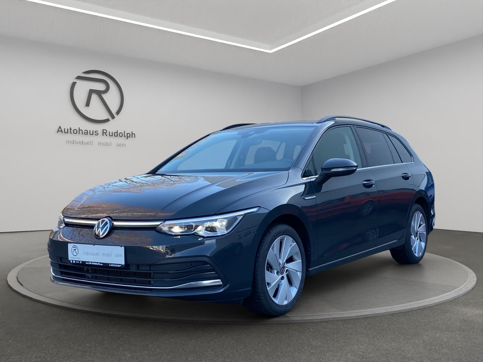 Volkswagen Golf VIII Variant 2.0 TDI DSG Style / Navi LED