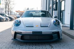 PORSCHE 992 GT3/ 1. HAND/ LIFT/ KAMERA/ APPROVED/ BOSE PORSCHE 992 GT3/ 1. HAND/ LIFT/ KAMERA/ APPROVED/ BOSE