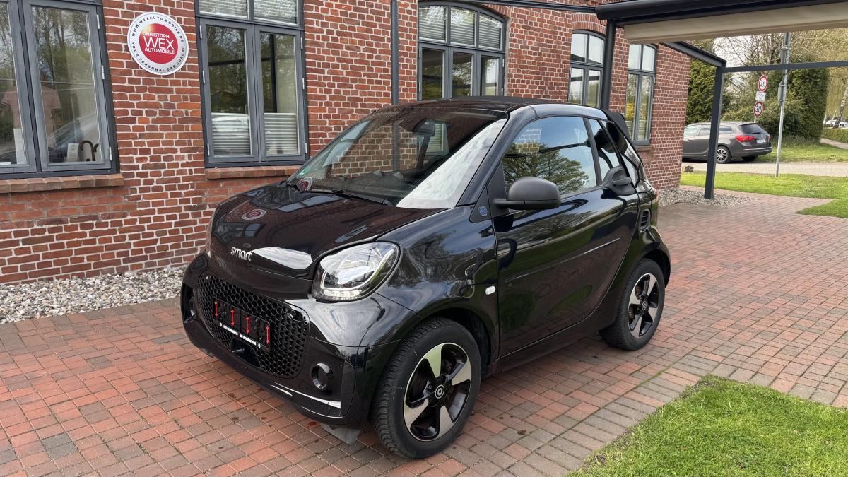 Smart ForTwo Smart EQ Cabrio passion - ab 4,00€/Tag 