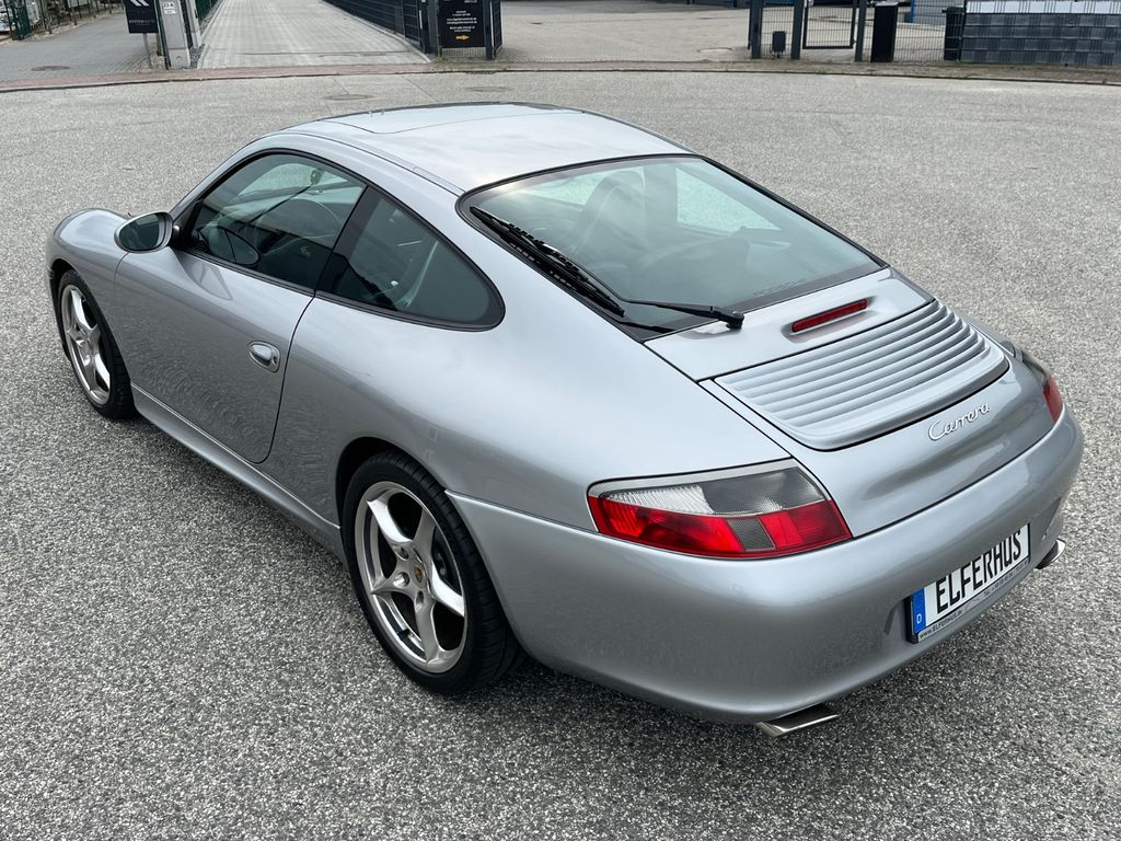 PORSCHE 911 996 Carrera Coupé Jubiläumsmodell Deutsch PORSCHE 911 996 Carrera Coupé Jubiläumsmodell Deutsch