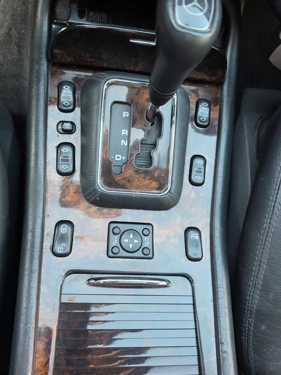 Mercedes-Benz ML270 2005 — photo 15