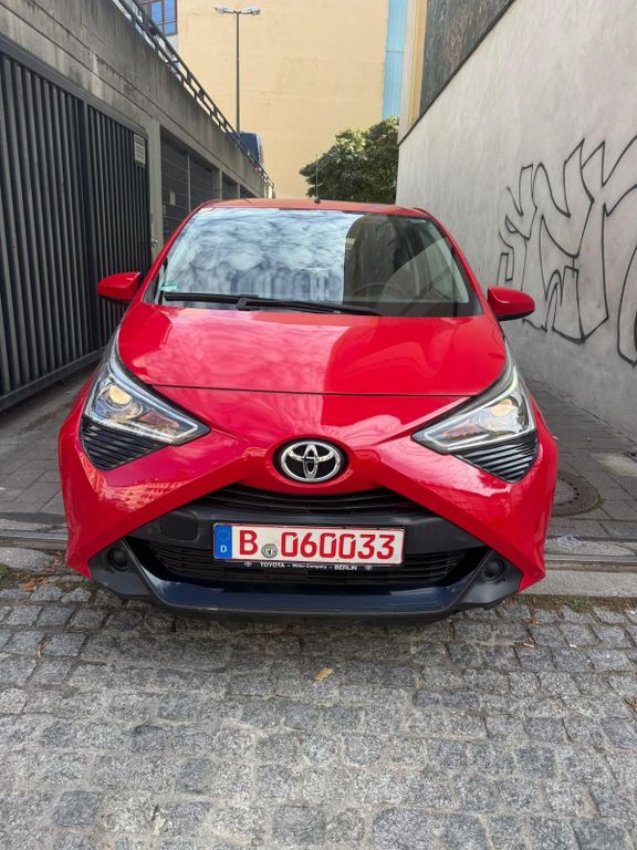 Image of Toyota Aygo (X)