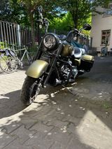 Harley-Davidson Road King M8 107 TÜV neu - Offers matching your search criteria