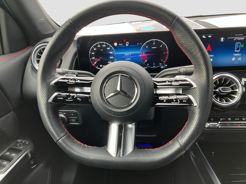 Fahrzeugabbildung Mercedes-Benz GLB 200 d AMG Line*MULTIBEAM LED*Kamera*KEYLESS